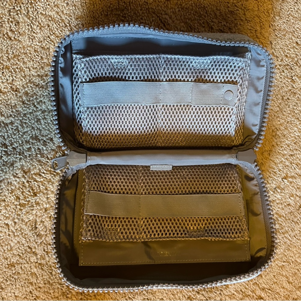 Dagne Dover Travel SET - Picture 4 of 6